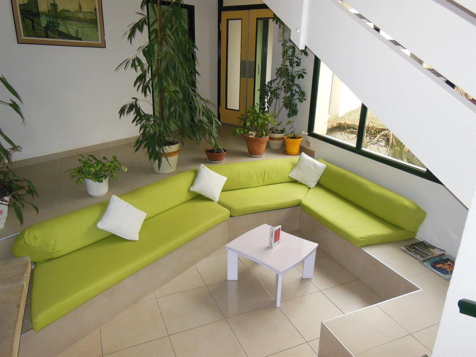 Ibis Budget La Rochelle Puilboreau Exterior foto